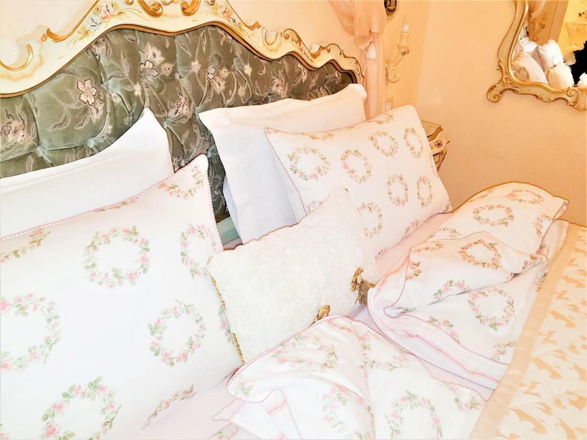 Fiore D'Arancio Luxury City Center Apartment Верона Екстериор снимка