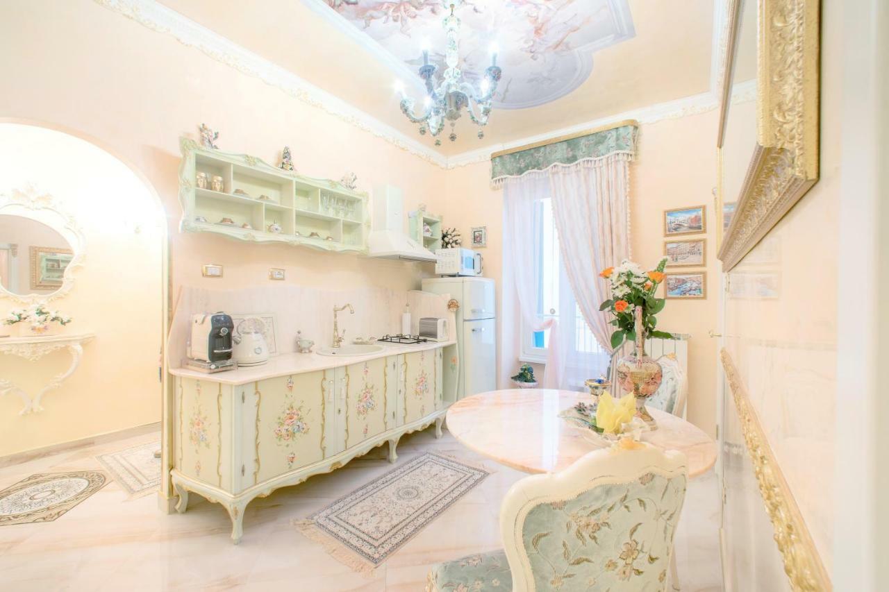 Fiore D'Arancio Luxury City Center Apartment Верона Екстериор снимка